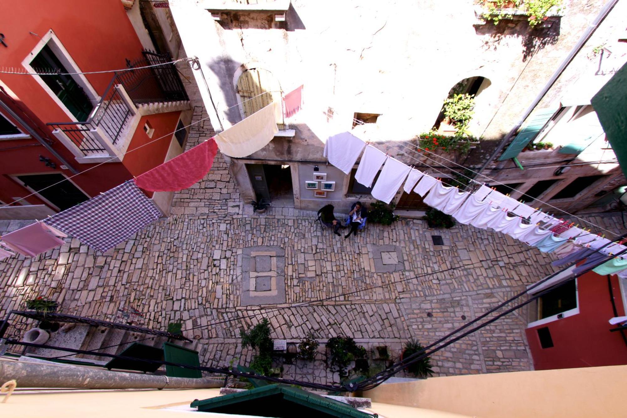 Guesthouse Casa Vittoria โรวีน ภายนอก รูปภาพ