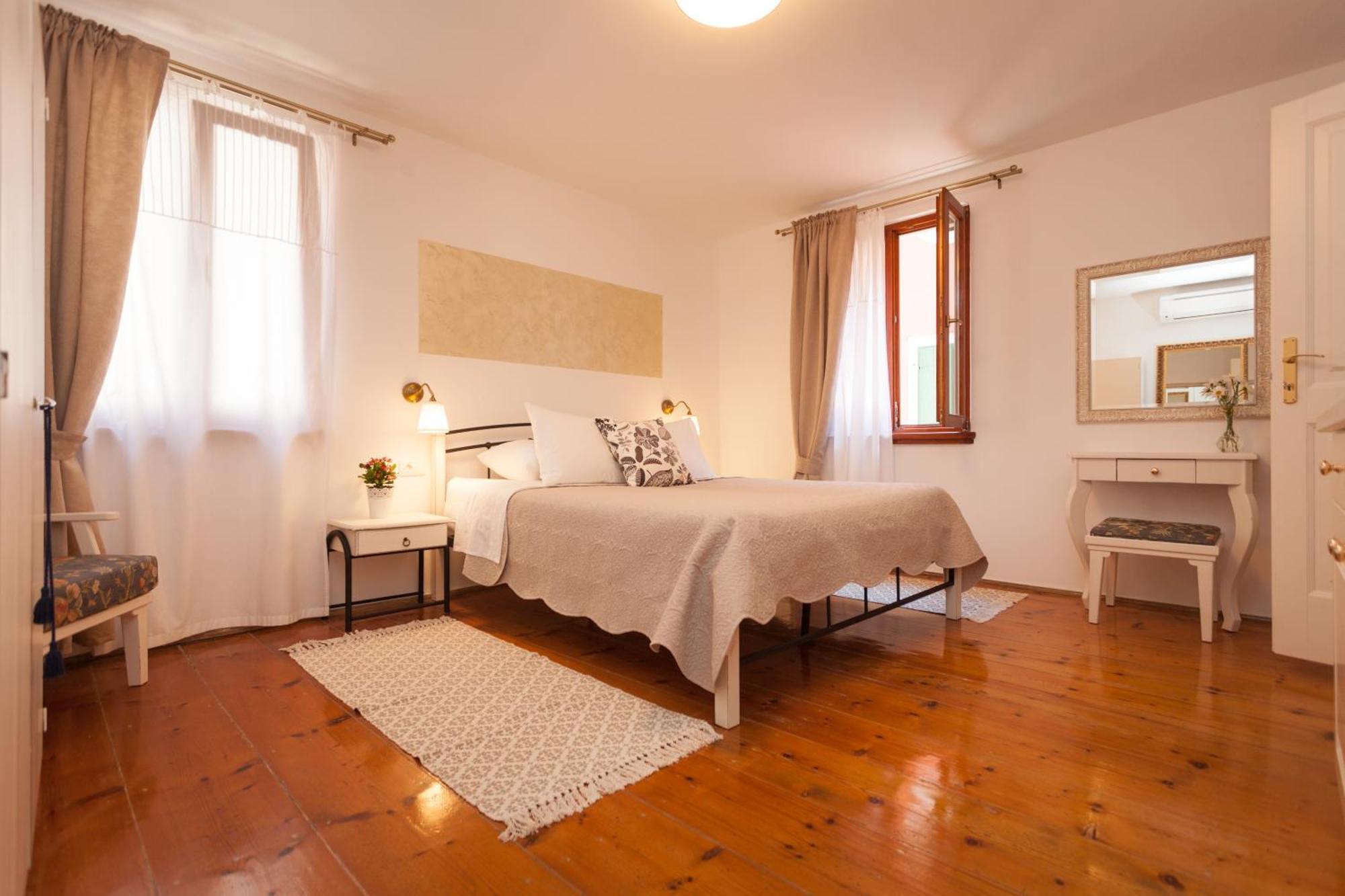 Guesthouse Casa Vittoria โรวีน ภายนอก รูปภาพ