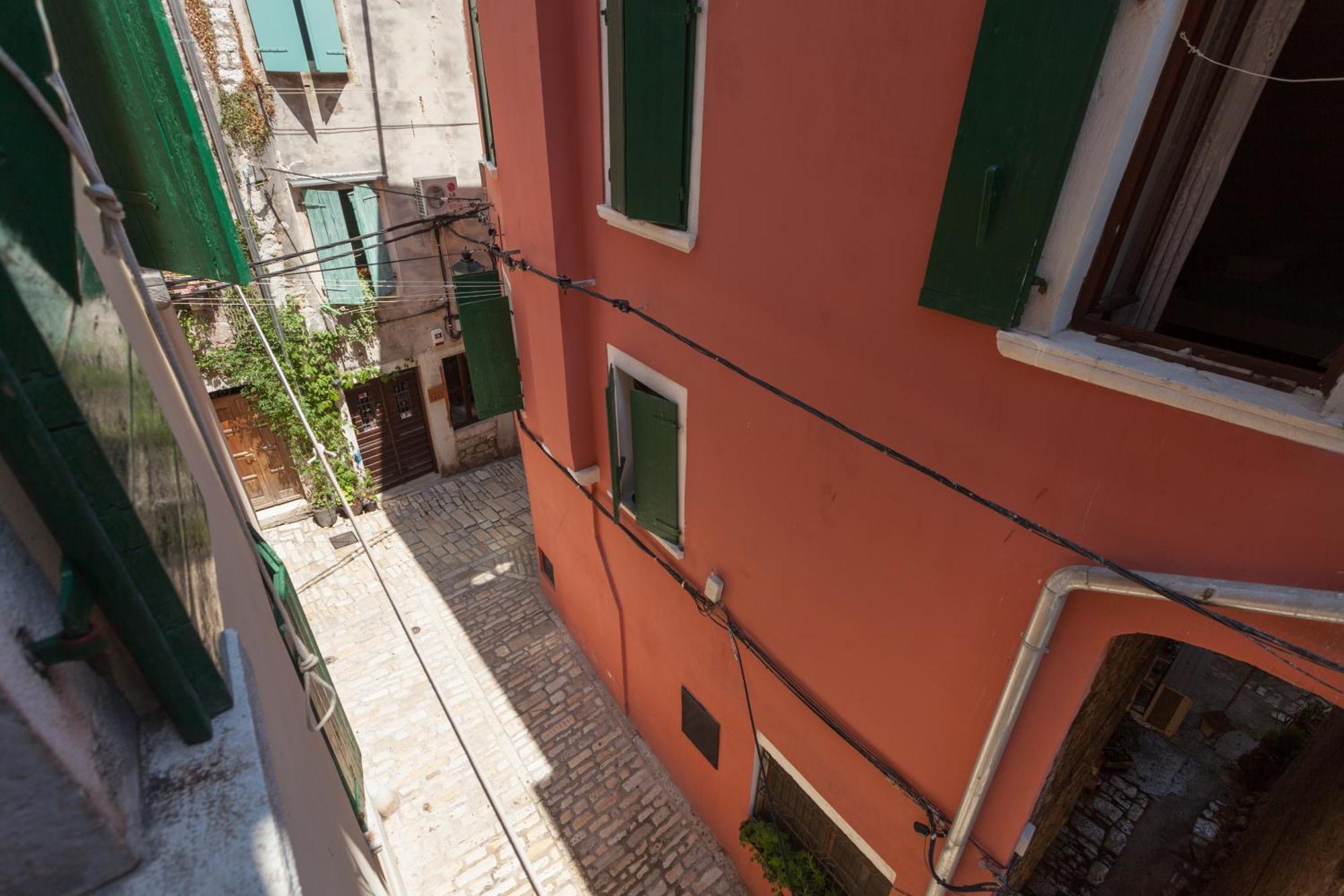 Guesthouse Casa Vittoria โรวีน ภายนอก รูปภาพ