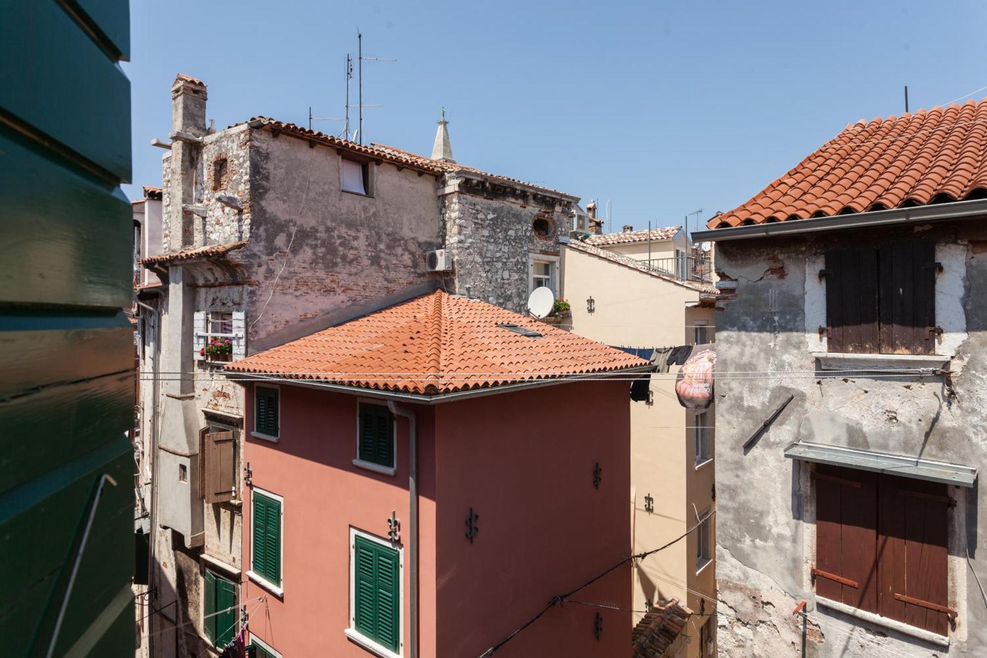 Guesthouse Casa Vittoria โรวีน ภายนอก รูปภาพ