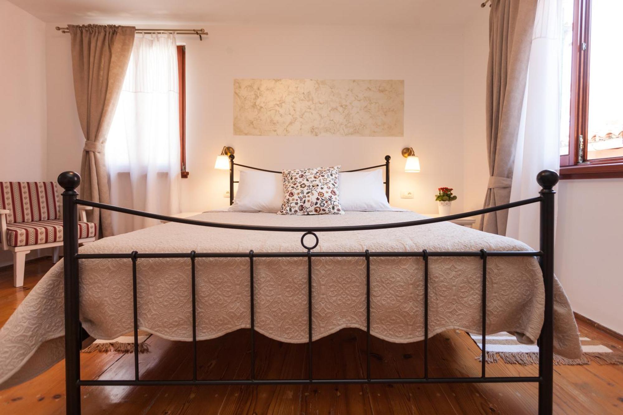 Guesthouse Casa Vittoria โรวีน ภายนอก รูปภาพ